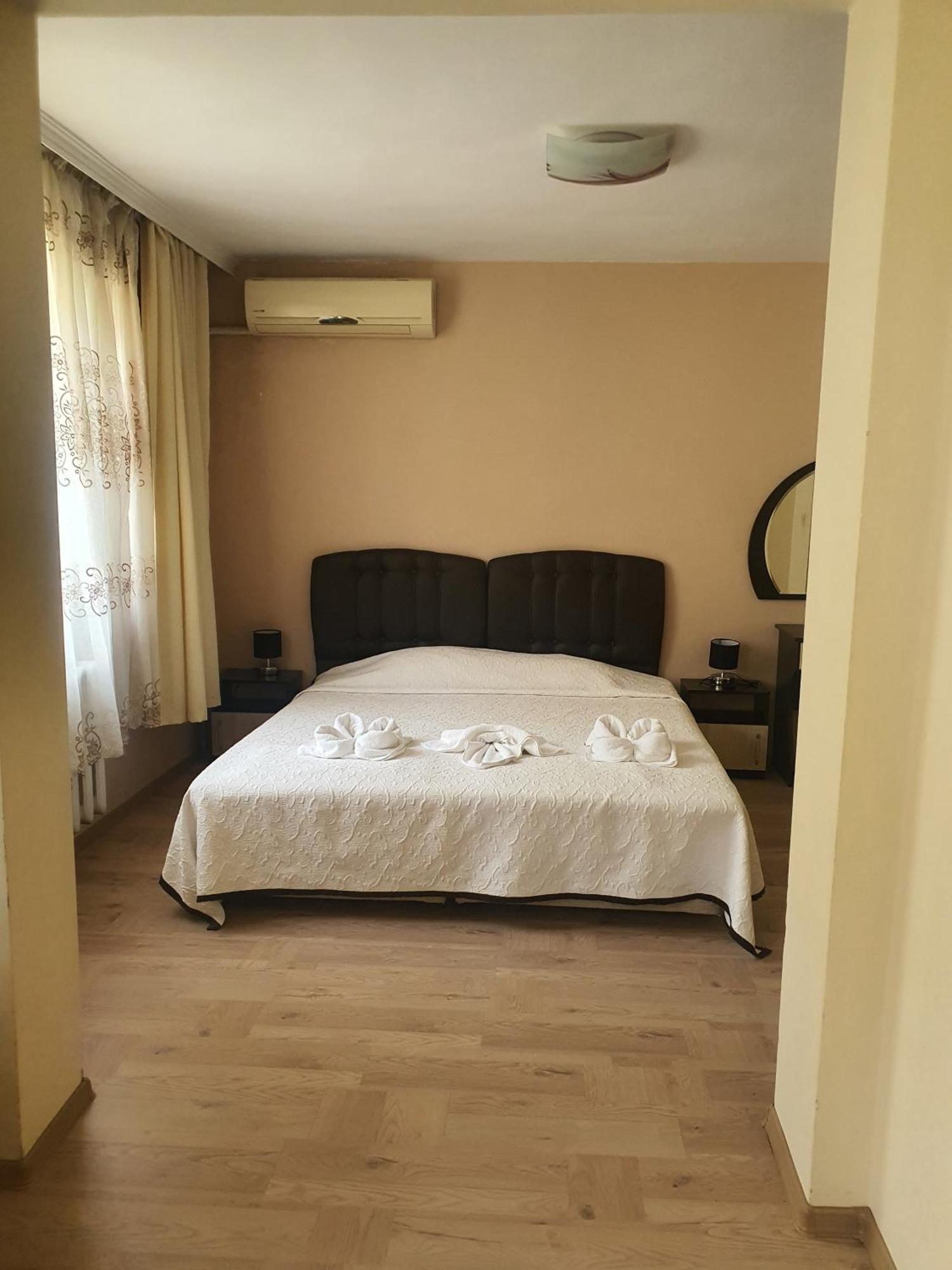 Hotel Central Burgas City Exterior foto
